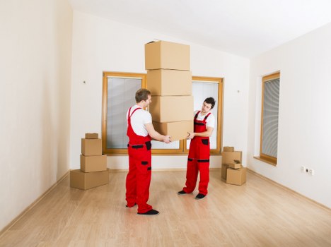 Low-carbon van loading furniture and cardboard for a greener removal in central London
